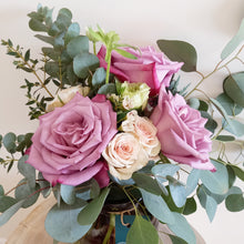 Load image into Gallery viewer, Vase + Violet Hill Rose Bouquet (Medium)