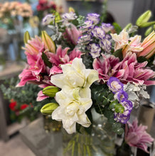 Load image into Gallery viewer, Floral Fiesta