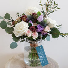 Load image into Gallery viewer, Vase + Summer Breeze Rose Bouquet (Medium)