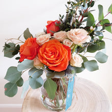 Load image into Gallery viewer, Vase + Orange Crush Rose Bouquet (Medium)