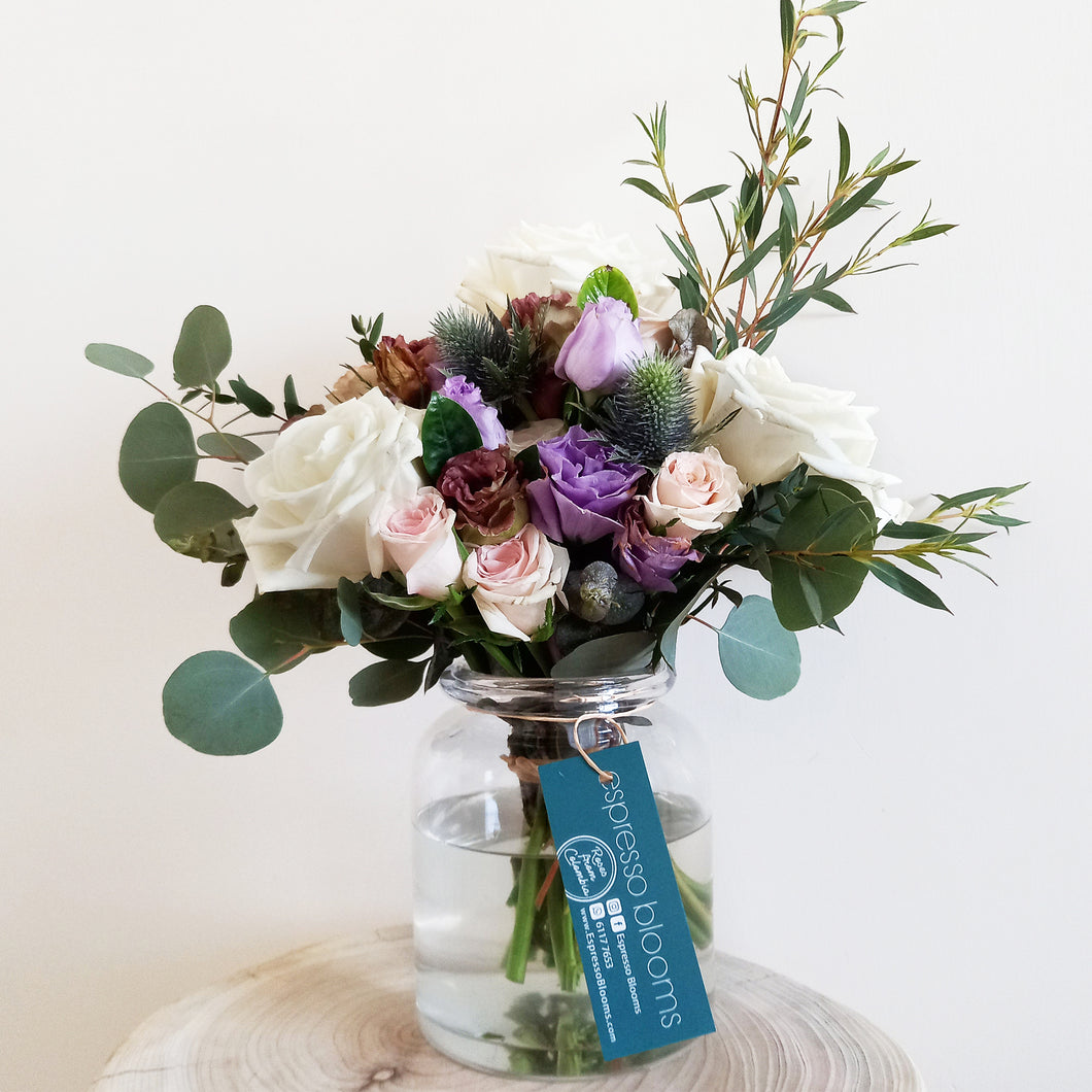 Vase + Summer Breeze Rose Bouquet (Medium)