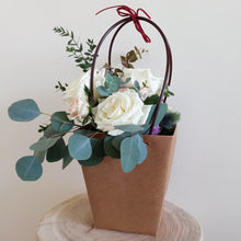 Load image into Gallery viewer, Vase + Summer Breeze Rose Bouquet (Medium)
